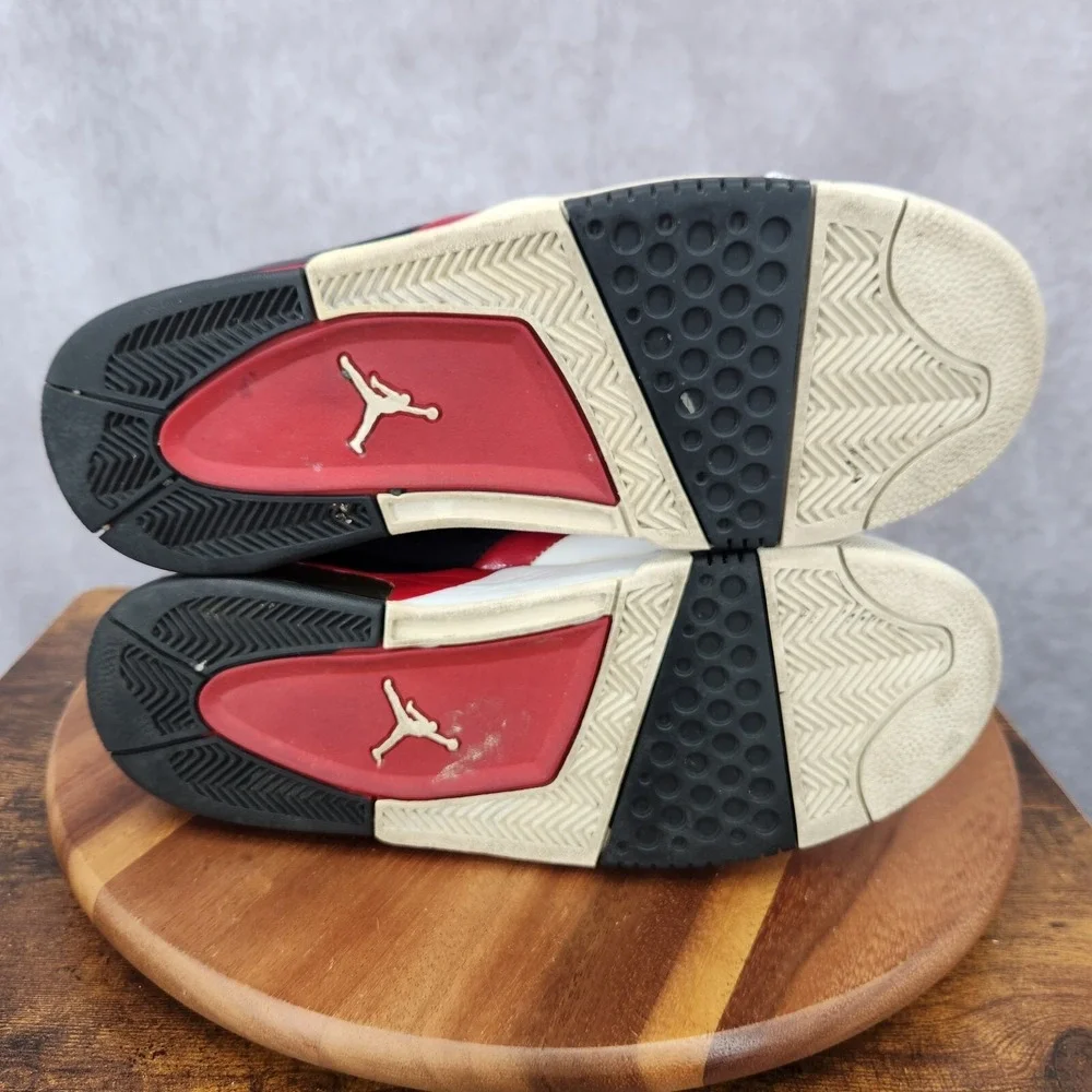 Jordan‎ Big Fund Sneakers Mens 10.5 White Red Black Gold Sneakers 2004 Vintage
